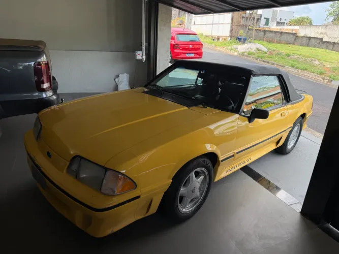 Ford Mustang SVT Cobra 1993