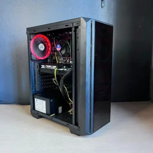 PC Gamer RX570 8GB / 16GB / SSD/ I3 / 12X No Cartão