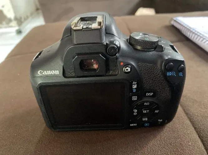 Câmera EOS t7 canon