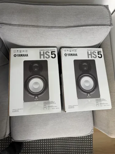 Par Yamaha HS5 | Monitores de Referência | Caixas Originais