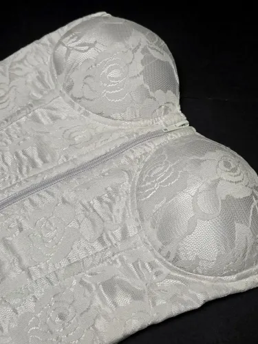 Corset Branco Renda - Bem Transada (Tam P)
