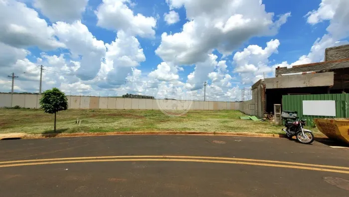 Terreno em Condomínio Fechado à venda com 639m² no Condomínio Vivendas da Mata