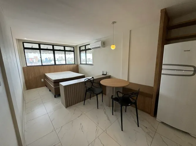 Alugo studio mobiliado em Candelária