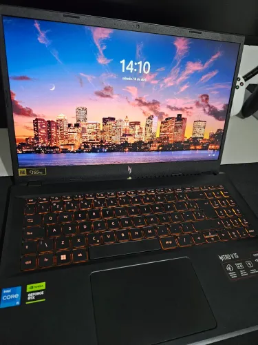 Nitro v15 RTX4060