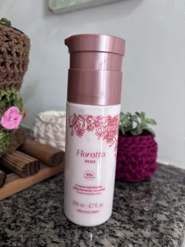Creme hidratante Floratta Rose