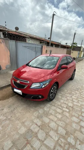 Chevrolet Onix Hatch LTZ 1.4 8V Flex Power Aut. 4P 2015