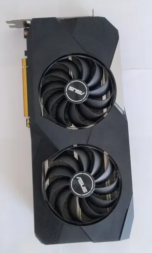 RX 6700 XT ASUS Dual 12GB Excelente Estado