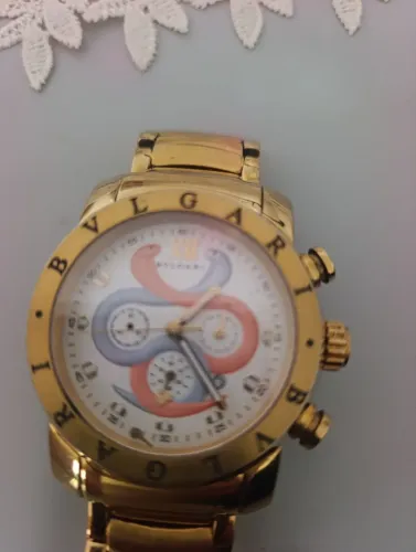 Relógio bvlgari