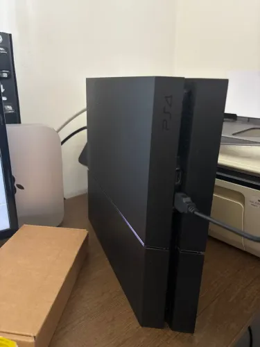 PlayStation 4 desbloqueado +Jogos