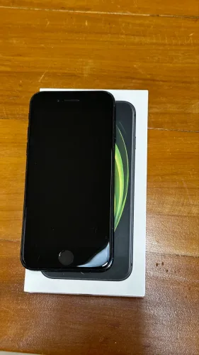 iPhone SE (2ª Geração) 64 GB - Bom estado + Caixa Original + Cabo