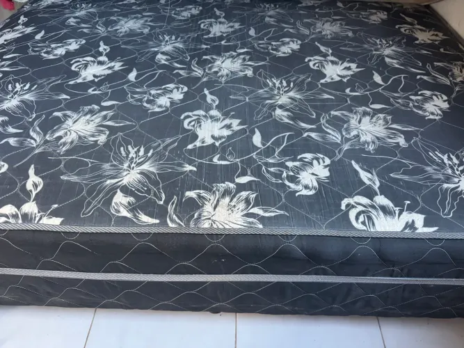 Base de cama pra vender 