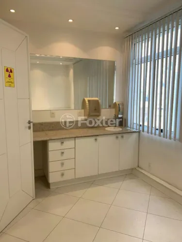 Sala / Conjunto Comercial à venda Avenida Getúlio Vargas, Menino Deus - Porto Alegre