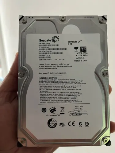 Hd Seagate 3.5 - Grande - 2 TB - Saúde ok - Poucas horas de uso