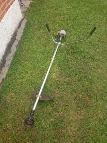 Roçadeira Elétrica 220 wts 