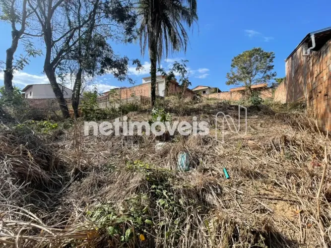 Lote de 360,00m²; á venda no bairro São Geraldo, Florestal/MG