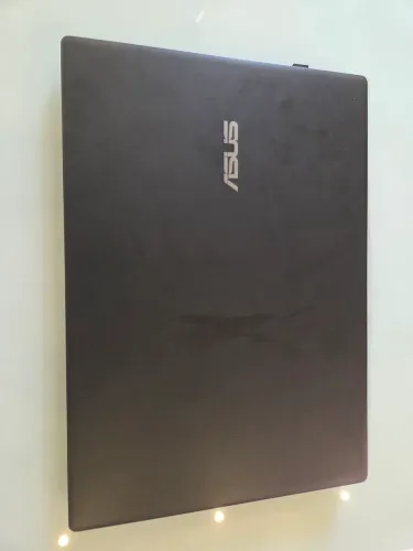 ? ASUS V16 - RTX 4050 | 144Hz | novo