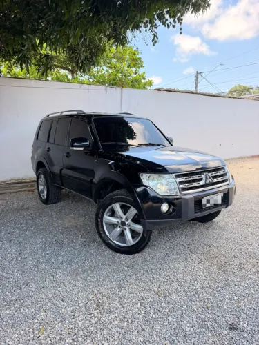 Mitsubishi Pajero HPE Full 3.2 4X4 T.i.dies. 5P AUT 2010