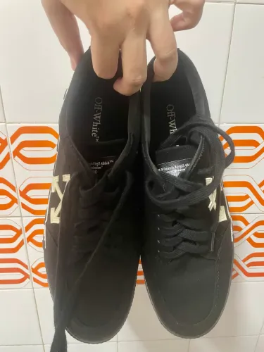 Off-White Vulcanized Low 45 EU