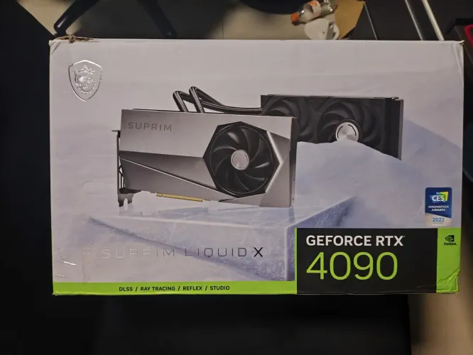 Rtx 4090 msi Suprim Liquid