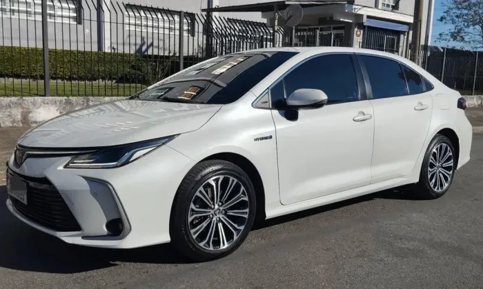 Toyota Corolla Altis Prem. Hybrid 1.8 Flex AUT 2022