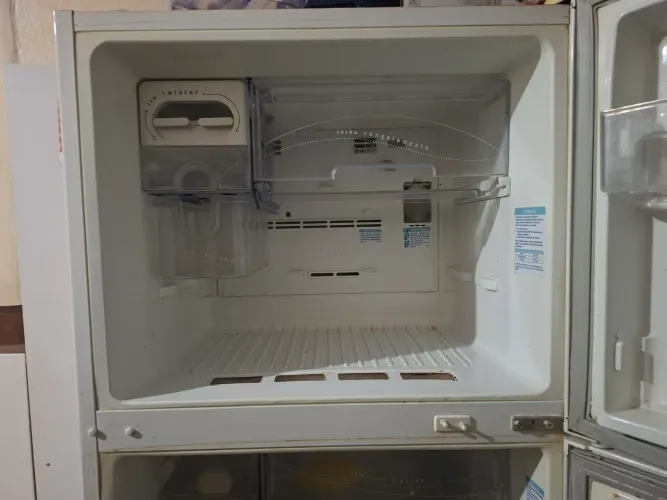 Geladeira Electrolux 430 litros