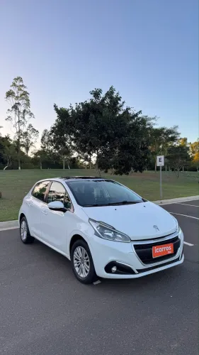 Peugeot 208 Allure 1.2 Flex 12V 5P Mec. 2019