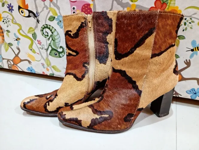 Bota feminina couro