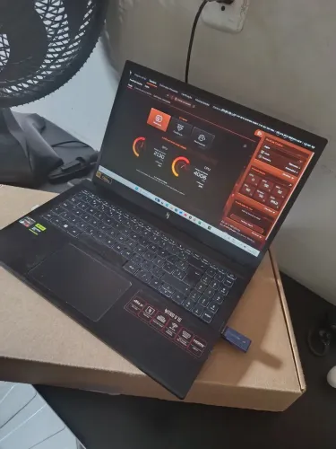 NoteBook Acer nitro v15 RTX 4050