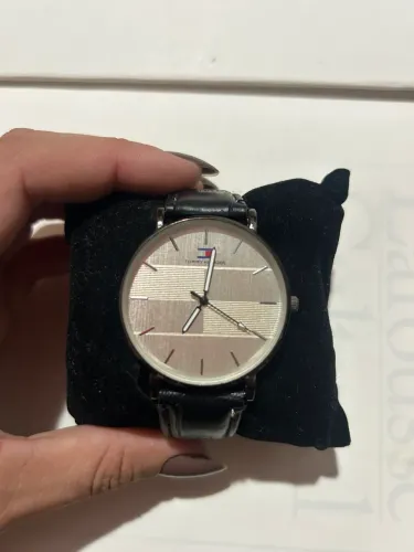 Vendo relógio TOMMY