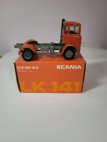 Miniatura Scania LK 141 marca Arpra nova sem uso