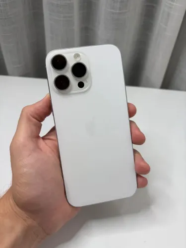 Iphone 16 Pro Max 512gb (Troco apenas no 17 pro max)
