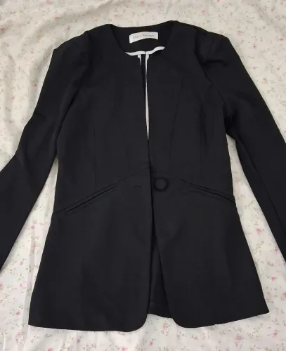Blazer preto alongado elastano acinturado 38 p 