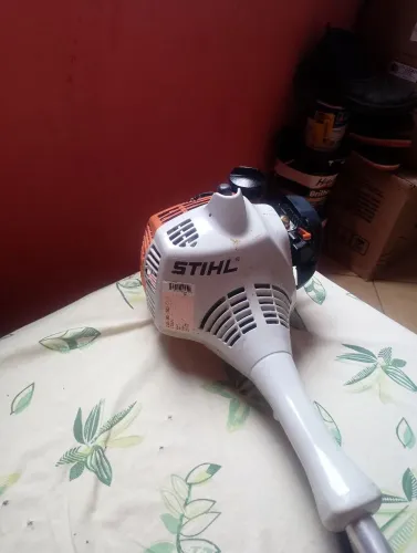 Roçadeira sthil FS55