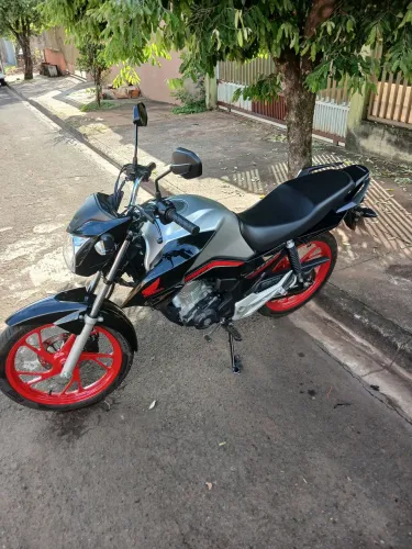 Vendo titan 160 2023