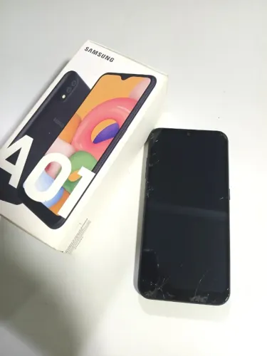 Samsung Galaxy A01 (Para Conserto ou Sucata)