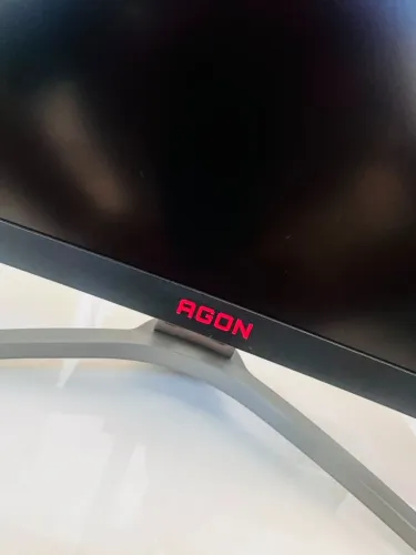 Monitor Gamer Curvo 31,5 - AOC Agon, 165hz, 1ms - AG323FCXE