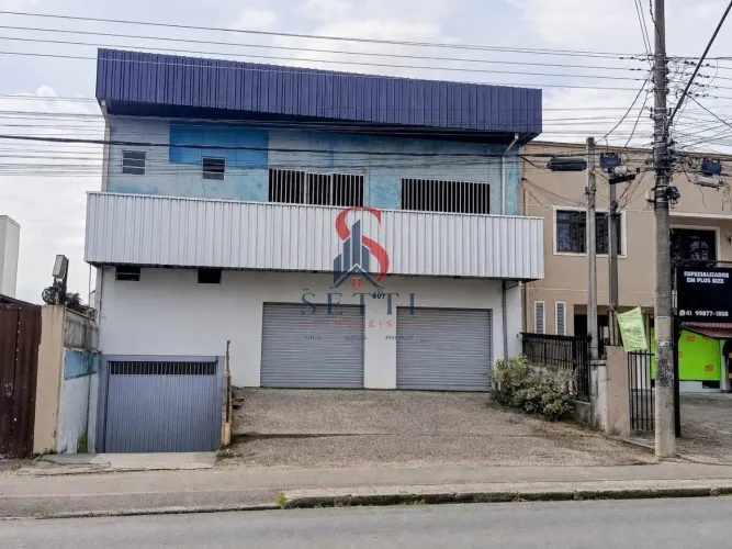Prédio Comercial 650 m² 2 lojas e 20 vagas no Xaxim em Curitiba