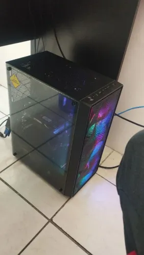 PC gamer /cooler RGB/ i3 / 8gb DDR3 / RX 580 / 240gb SSD 