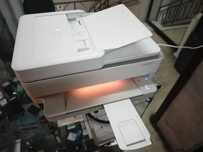 Impressora HP Deskjet plus 6476 Nova com cartuchos XL
