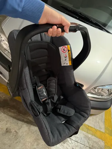Carrinho bebe infanti com bebe conforto