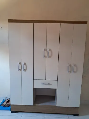 Vendo guarda roupa