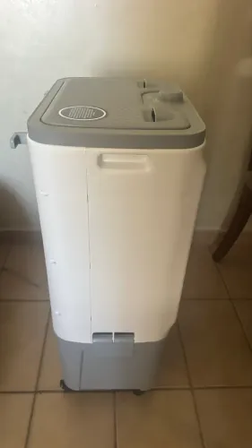 VENDE-SE CLIMATIZADOR PORTÁTIL VENTSOL