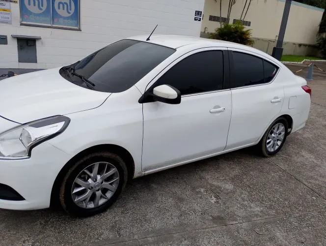 Nissan Versa V-drive Plus 1.6 16V Flex AUT 2021