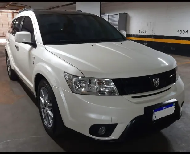 Fiat Freemont 2.4 16V 5P Aut. 2015