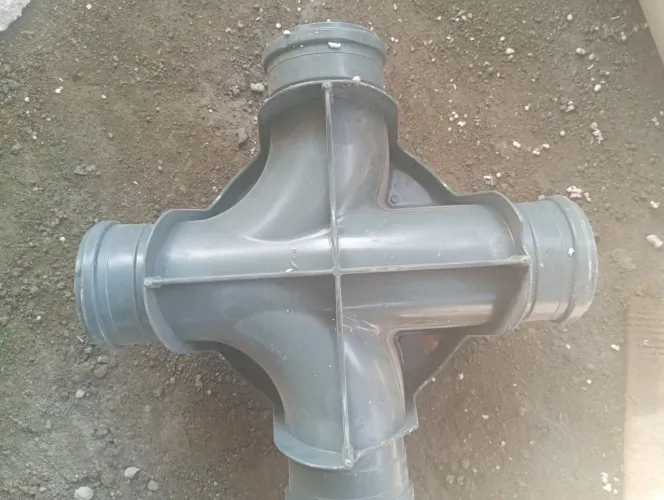 Conexão PVC 4 saídas 100 mm