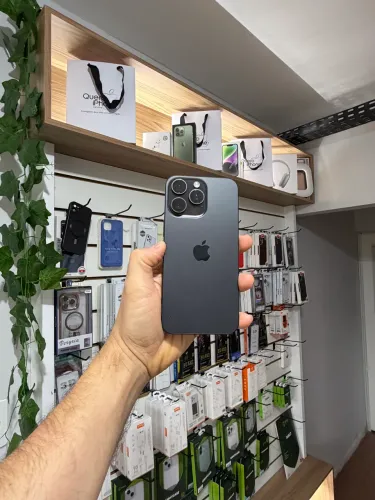 iPhone 16 pro 128gb