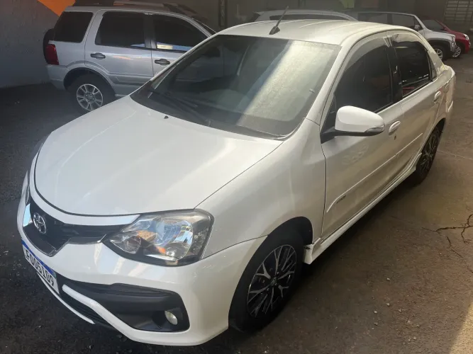 Toyota Etios Platinum Sed. 1.5 Flex 16V 4P Aut. 2018