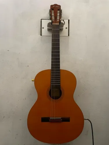 Violão Di Giorgio 2013 de cordas novas, com tensor, elétrico e regulado por luthier!