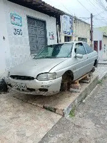 Ford Escort GL 1.8i 16V 3P 1998