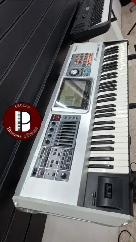 Teclado Roland Fantom G6 - Super Conservado - Aceitamos Trocas - Dividimos em 12x